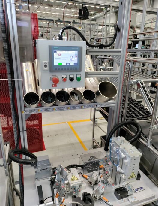Materiales y procesos EMERAX